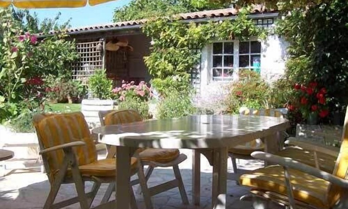 Le Bois-Plage-en-Re Casa | CASA CON ENCANTO RETENIDA