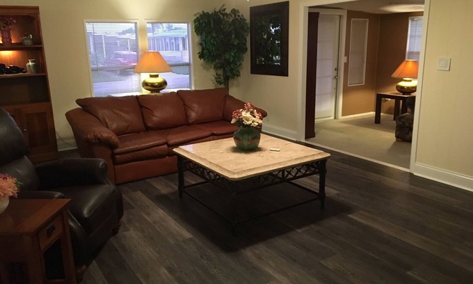 Bonita Springs Casa | Comunidad de Retiro Cerca de la Playa y Compras