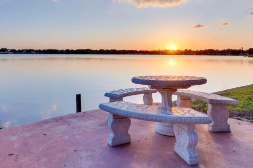 Orient Park Casa | Retreat 2 Mi to Florida State Fairgrounds with Pool