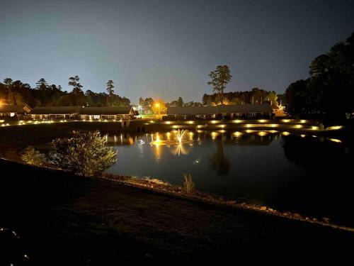 Longview Casa | Retreat at Premier Parks