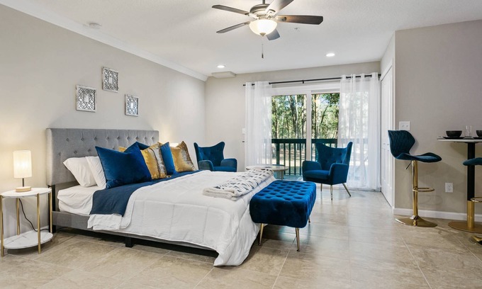 Middleburg Apartamento | Retreat at the Ravines |King Studio |Full Kitchen |Dogs Ok |Screened Porch |Wooded Views |Quiet