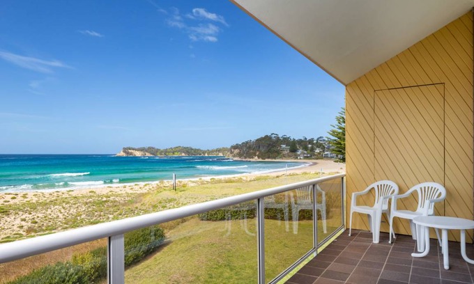 Malua Bay Apartamento | Retreat Beside The Beach - Unit Four