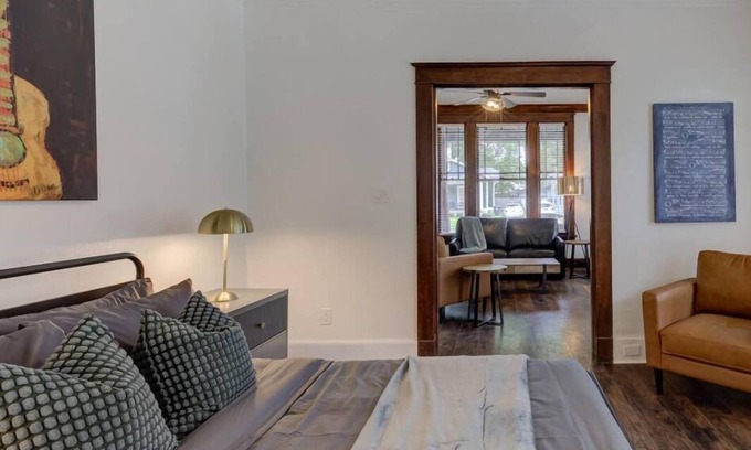 Cooper-Young Historic District Apartamento | Retreat Haven in Central Cooper Young