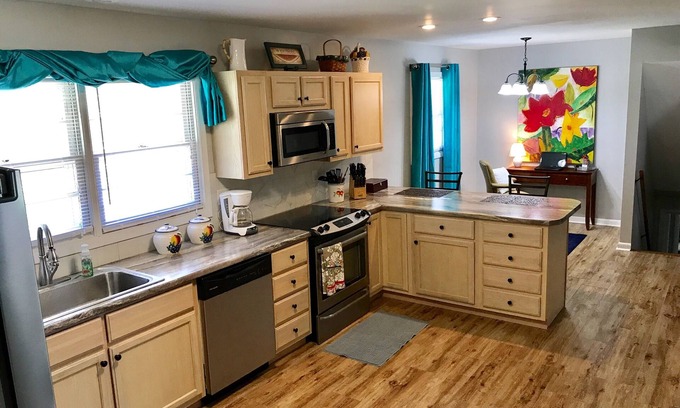 Florence Casa | Retiro en Roxie - ¡Un hogar lejos del hogar!