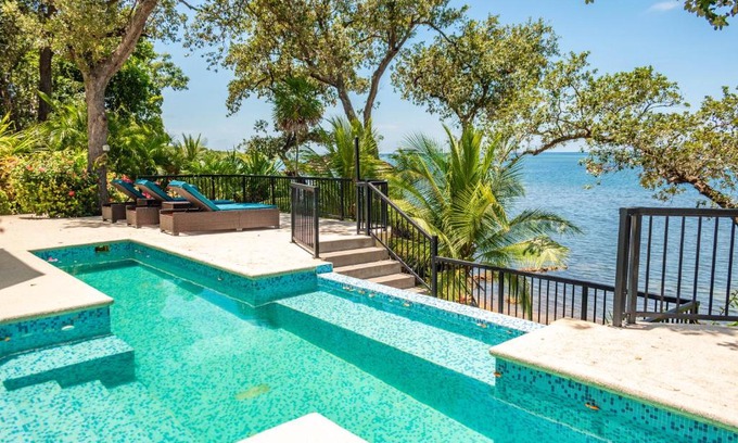 Mud Hole Apartamento | Retreat on the Sea - Serenity House