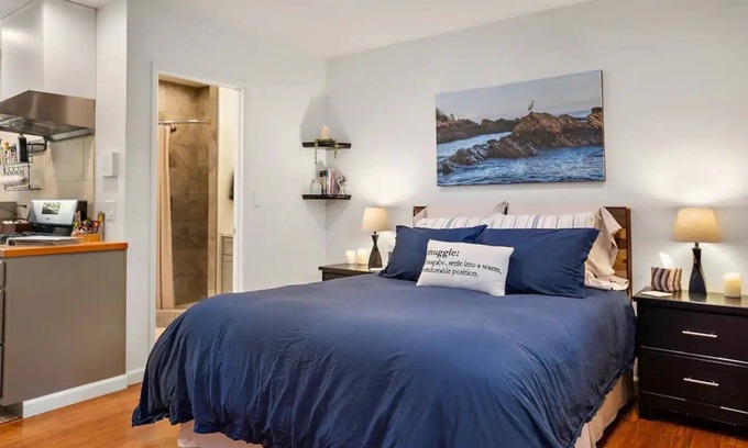 Baywood-Los Osos Apartamento | Retreat Studio with Private Patio and Full Kitchen located on the central coast.