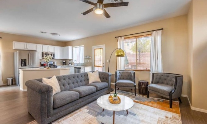Rhodes Ranch Casa | Retreat to Relaxation: Your Unforgettable Vacation Home with private pool
