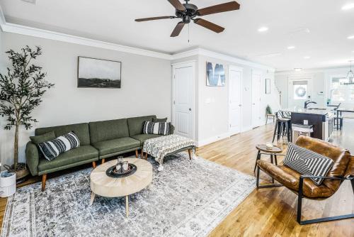 Davidson Casa | Retreat w Patio Just Steps from Main St Davidson