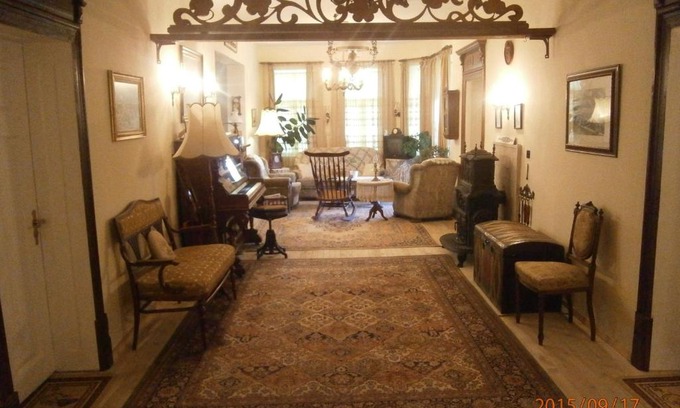 Balchik Casa | Retro - 19th Century Guest House