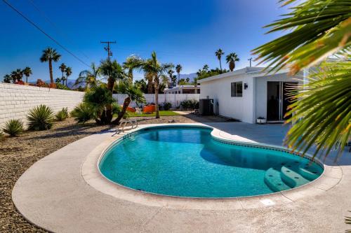 Racquet Club South Casa | Retro Desert Retreat - Ideal Palm Springs