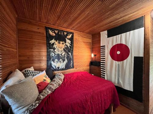 Maentsaelae Otro | Retro Rustic Cabin