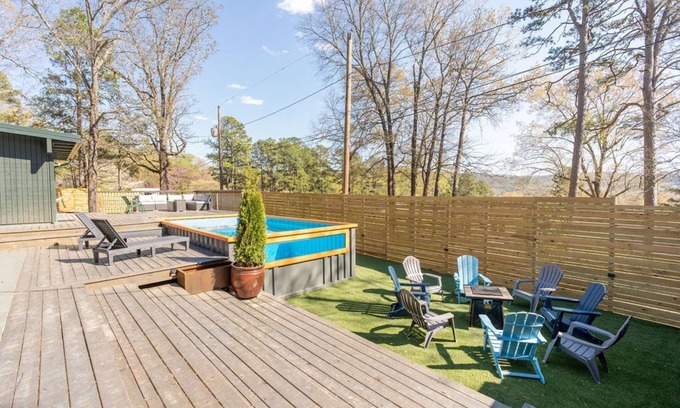 Heber Springs Casa | YesterDaze: 4 BR, 4 BA House in Heber Springs, Sleeps 14