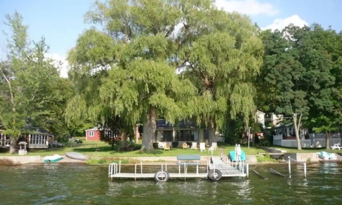 Honeoye Casa | Retro Waterfront Honeoye Lake Cottage