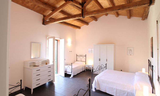 Ragusa Apartamento | Reusia Holiday Home
