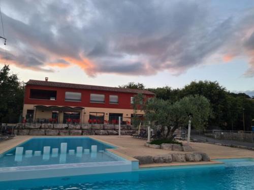 Saint Alban Auriolles Casa | Rev'ôthijol Vacances