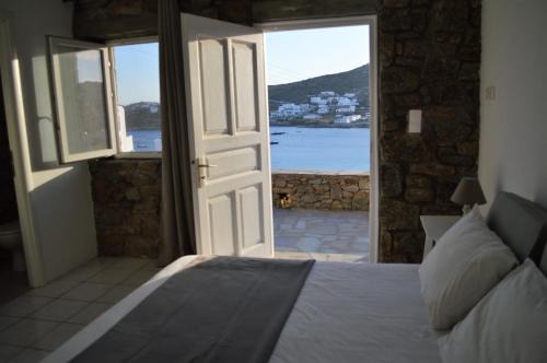 Ornos Casa | Revel Mykonos