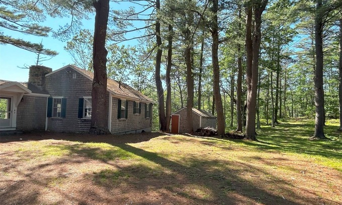 Sheepscot Casa | Reversing Falls Cottage- Enjoy beautiful views of the Sheepscot River