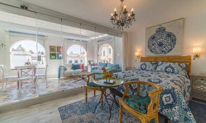 Santa Cruz Hotel | Rey Don Pedro Luxury Home