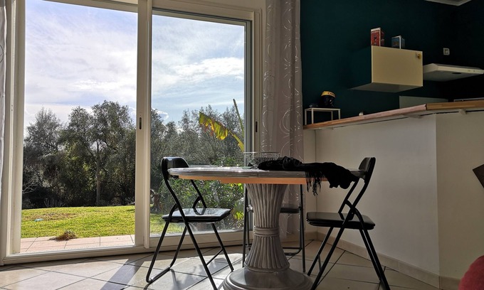 Solaro Casa | rez de villa T2bis en paz