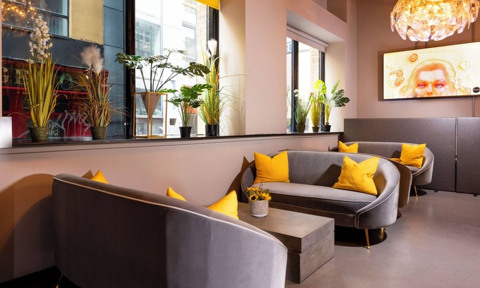 City Centre Dublin Hotel | REZz Temple Bar, Dublin