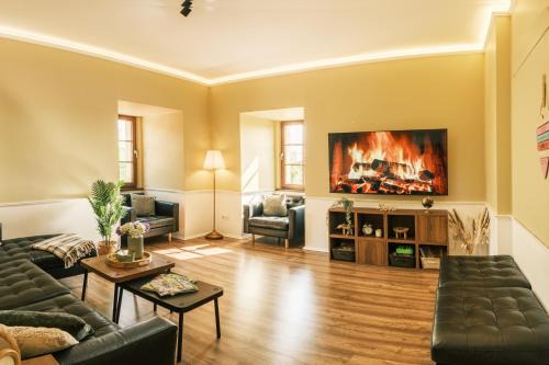 Rhein-Erft-Kreis District Apartamento | Rhein Haven Appartment für bis zu 12 Gäste im historischen Bahnhofsgebäude