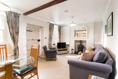 Chapel Stile Casa | Rhubarb Cottage