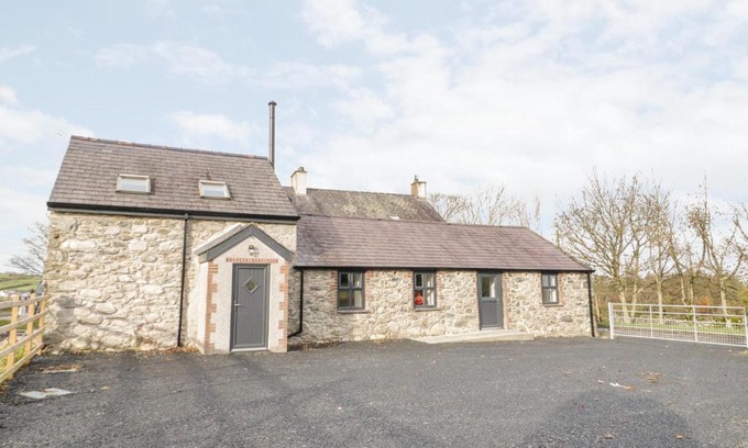 Brynrefail Casa | Rhydau Cottage