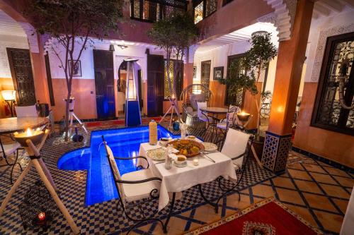 Bab Doukkala Casa | Riad Alaka