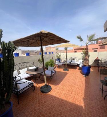 Zaouia Sidi Rhalem Cama Y Desayuno | Riad La Perla Bianca