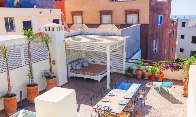 Tamrhakht Villa | Riad Mirabelle-Villa-Baño para personas con movilidad reducida-Vista al mar