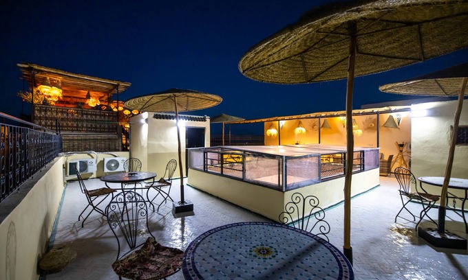 Ain Azlitan Casa | Riad Tafoukt Fes