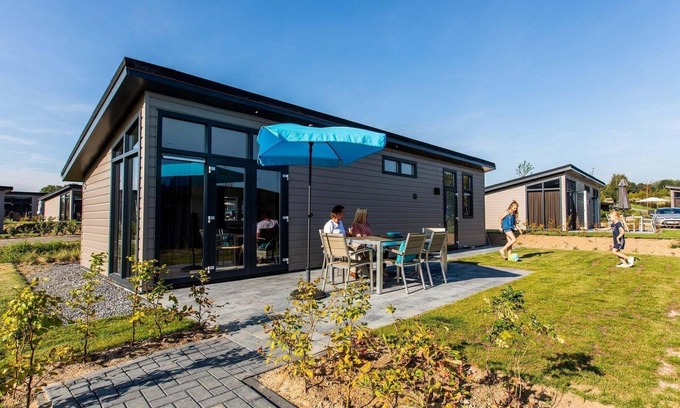 Municipality of Voerendaal Chalet De Esquí | ✓ Rialto at Residence Valkenburg ✓ Holiday home for 5 persons ✓ Located in Valkenburg (Schin op Geul) ✓ Holiday resort in South Limburg, near Maastricht ✓ Book directly at the resort