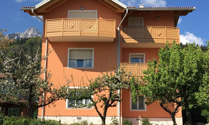 Vattaro Apartamento | APARTAMENTO EN PLANTA BAJA EN NUEVA CASA renovación con gran jardín