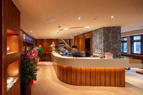 Zhongzheng Hotel | Rich & Free Hotel - Kaifeng 富逸旅趣-北車開封館