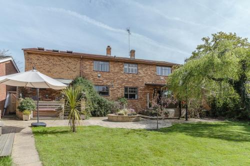 Romsey Casa | Richmond Lane Guest House - AA Accredited