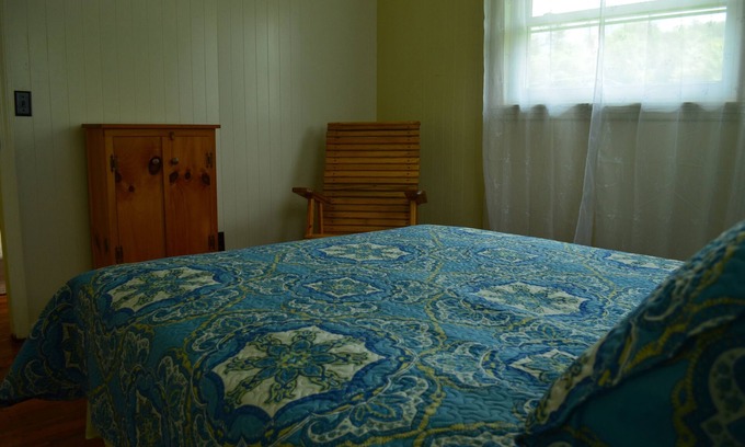 Robbinsville Apartamento | Montar duro y descansar fácil # 1