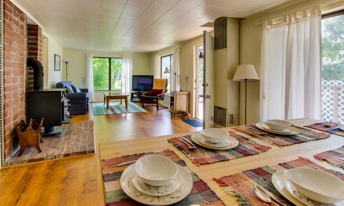 Gearhart Casa | Ridge Path Cottage