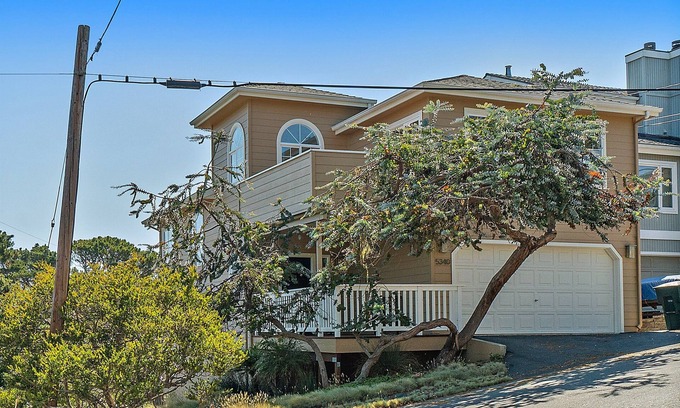 Park Hill Casa | Ridgecrest Retreat: 3 BR, 2.5 BA House in Cambria, Sleeps 6