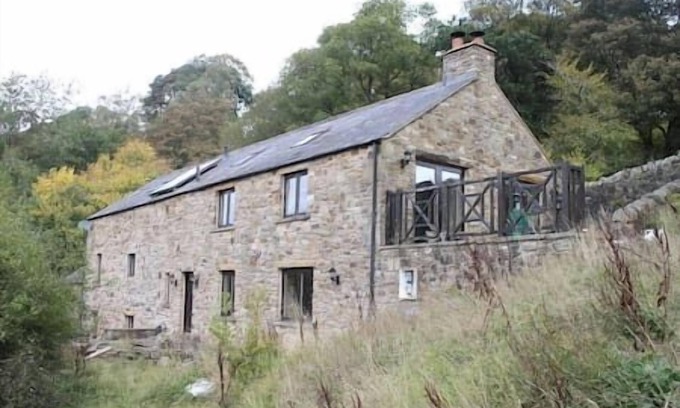 Alston Cabaña | Ridgeway Cottage at Lovelady Shield Free Wi-Fi 5 Bedrooms Full Kitchen