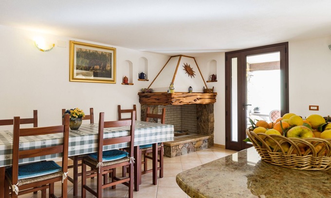 Solanas Casa | RIFINITO APPARTAMENTO CON WIFI ILLIMITATO, LETTI ORTOPEDICI, AIR/C.
