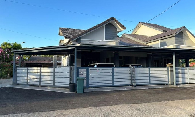 Kota Bharu Casa | Rifqi Ashraf Homestay Kota Bharu