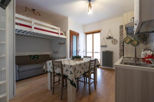 Frabosa Sottana Apartamento | Rifugio al Bivio 14 chilometri Prato Nevoso - 9 chilometri Artesina