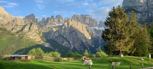 Molveno Cabina | Rifugio La Montanara
