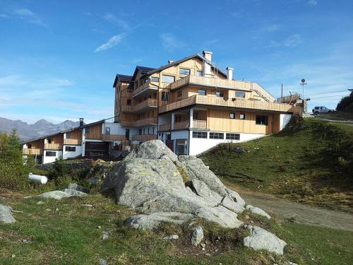 Commezzadura Hotel | Rifugio Orso Bruno