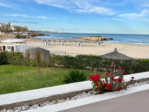 Orihuela Costa Apartamento | RIGHT AT THE BEACH! 'El velero' Cabo Roig