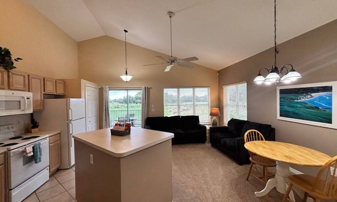 Port Saint Lucie Condominio | Right Direction Rentals 1 Bedroom Villa 9906
