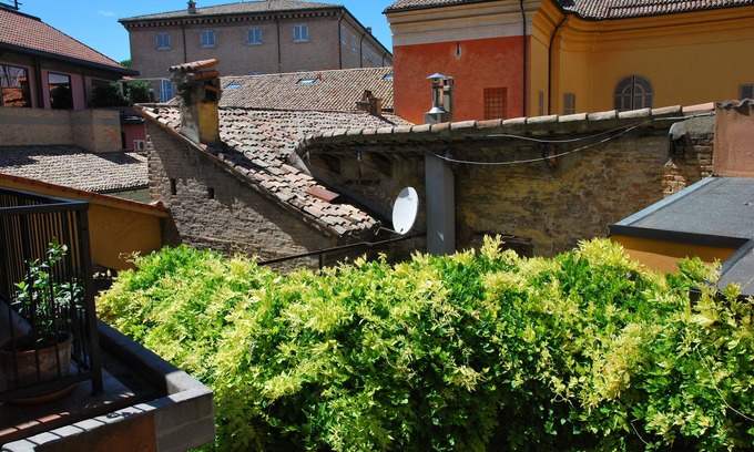 Ravenna Apartamento | En el centro histórico: ático luminoso con amplia terraza amueblada.