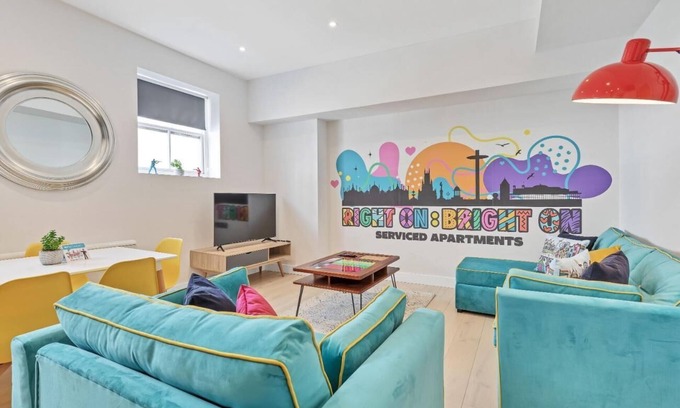 Montpelier Apartamento | Right On : Bright On Apartment 1F | By My Getaways