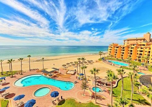 Puerto Peñasco Apartamento | Right on the Beach! Rocky Point Condo Rental - 2 Bedroom Penthouse Beachfront