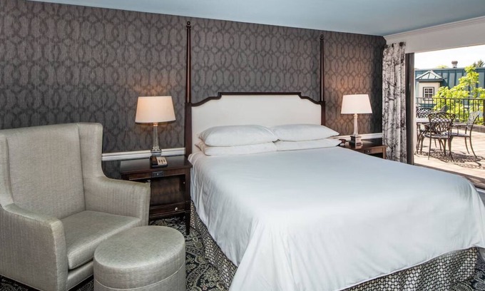 Historic District Hotel | Right Where History Is! Just Across Maryland State House